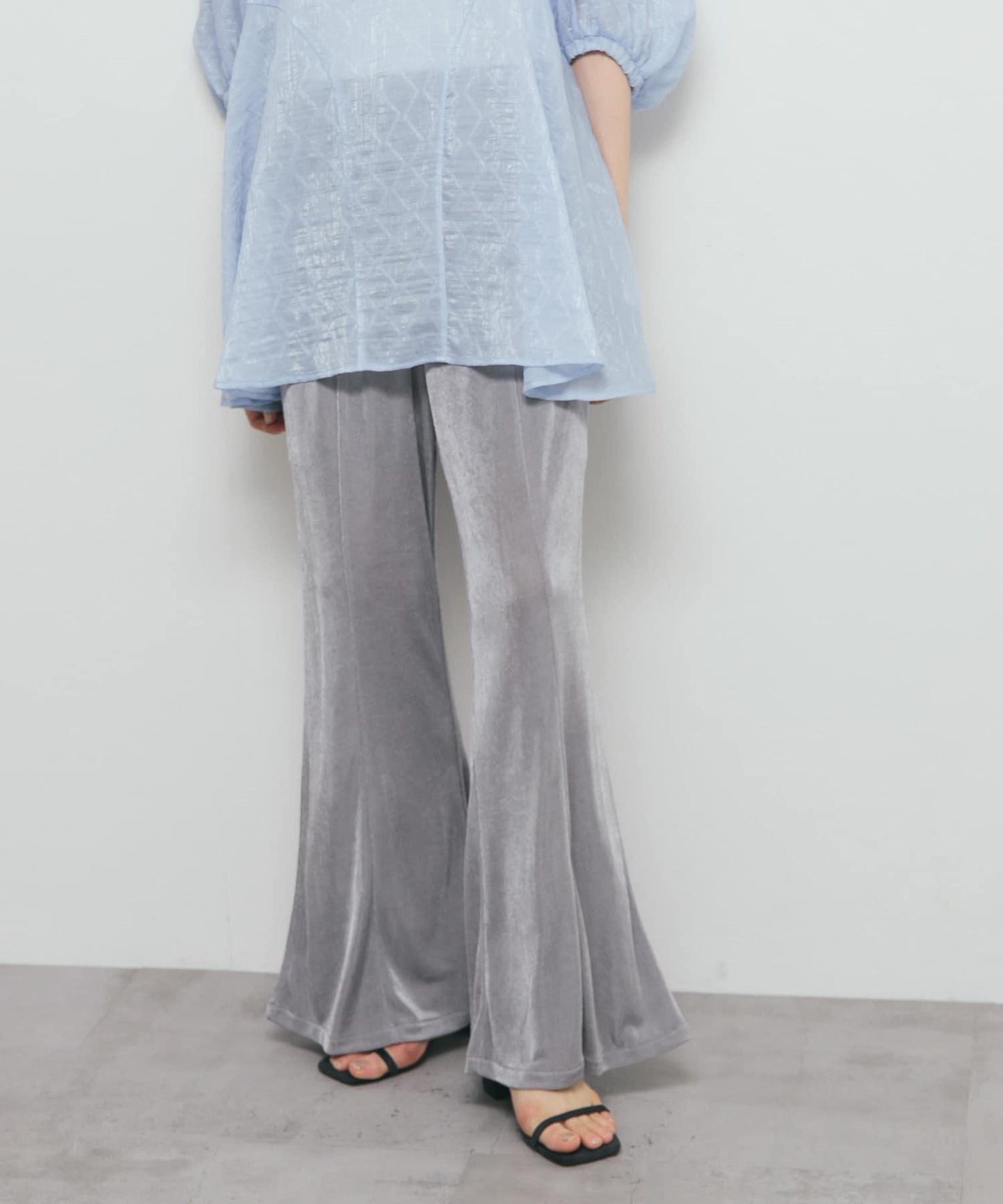 亮面易穿喇叭褲