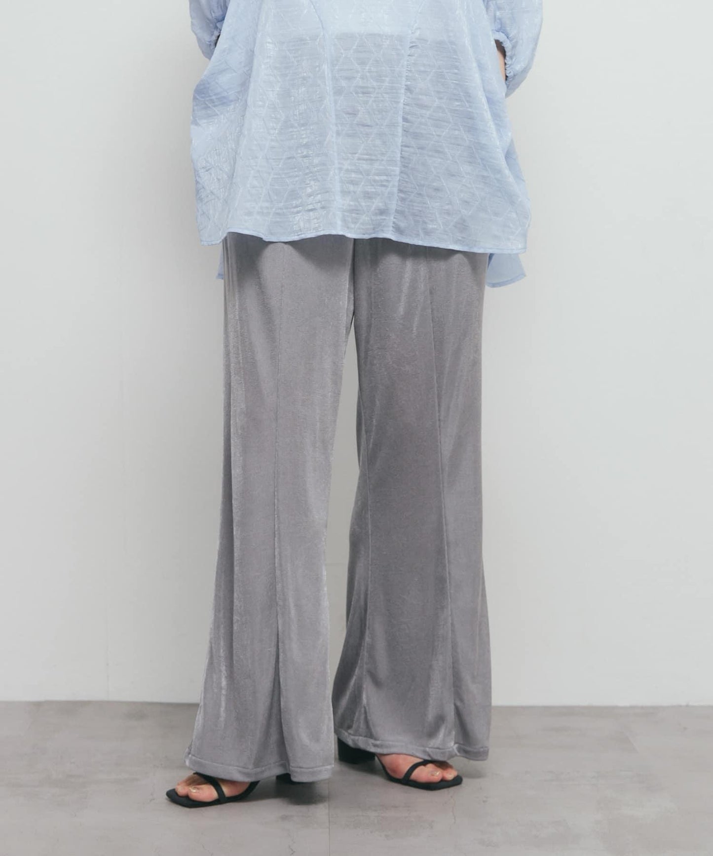 亮面易穿喇叭褲