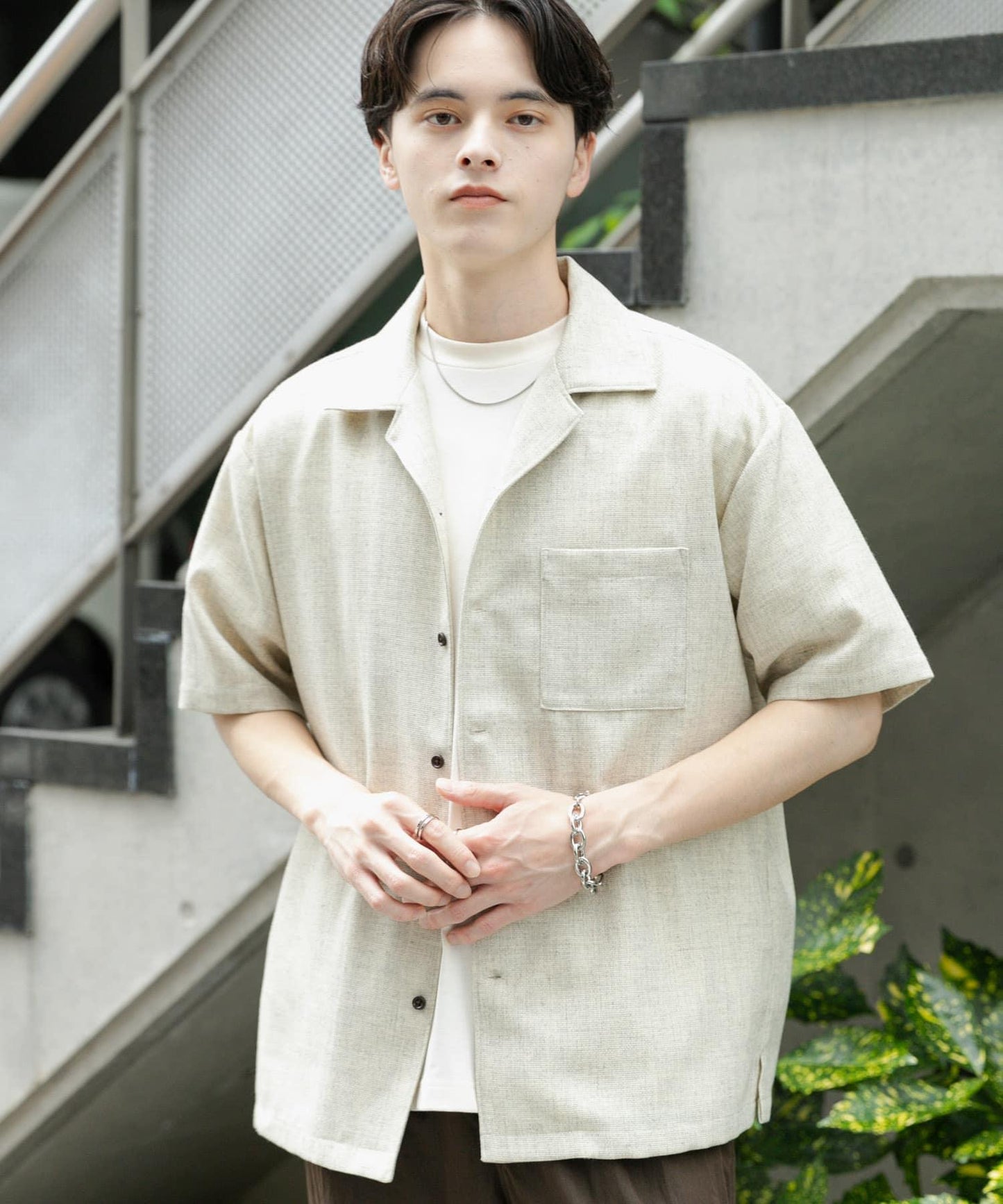 混色開領短袖襯衫