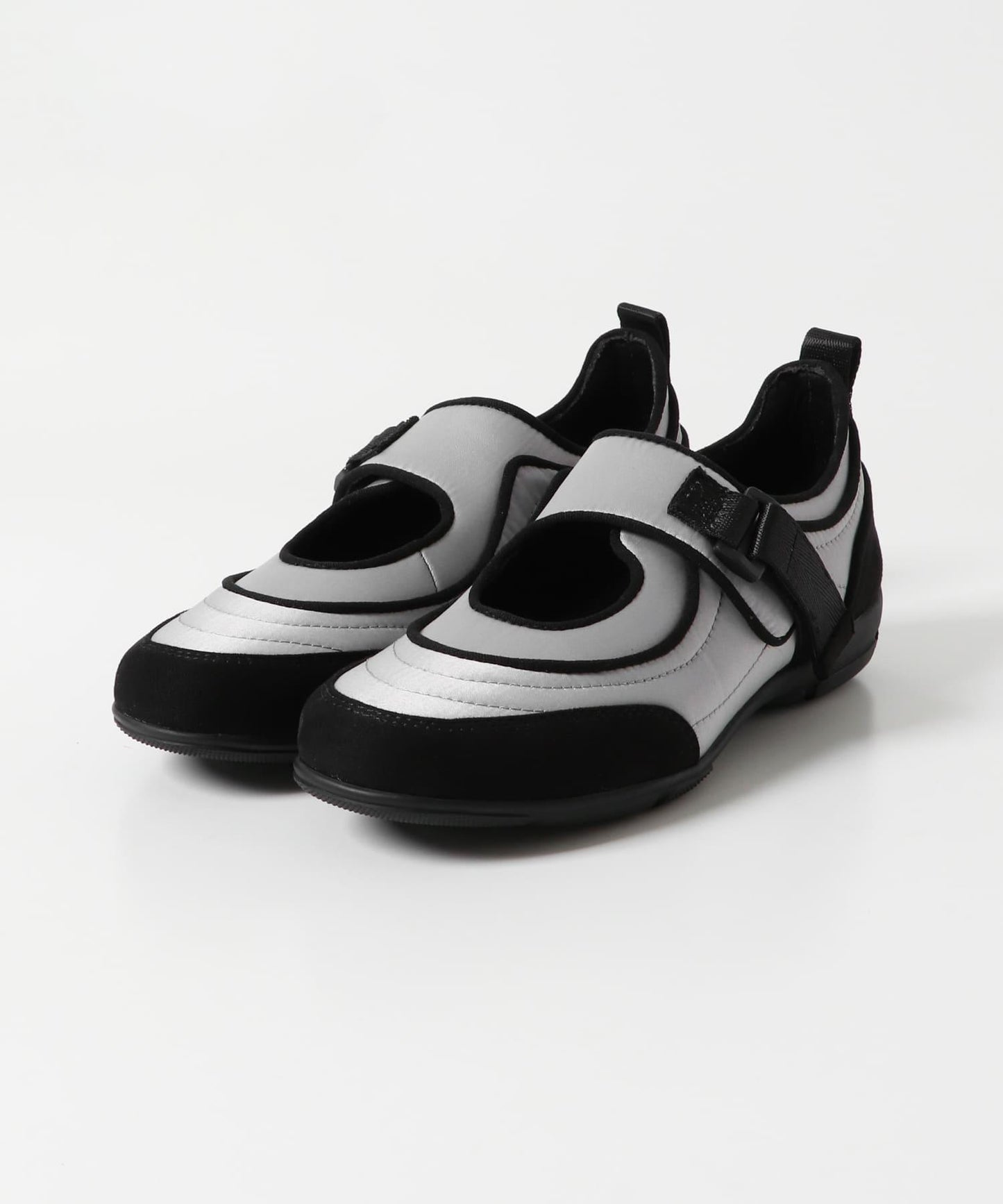 抗菌防臭瑪麗珍運動鞋