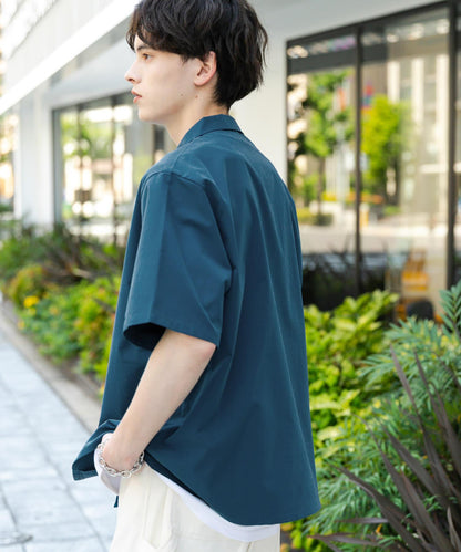 設計感翻領短袖襯衫