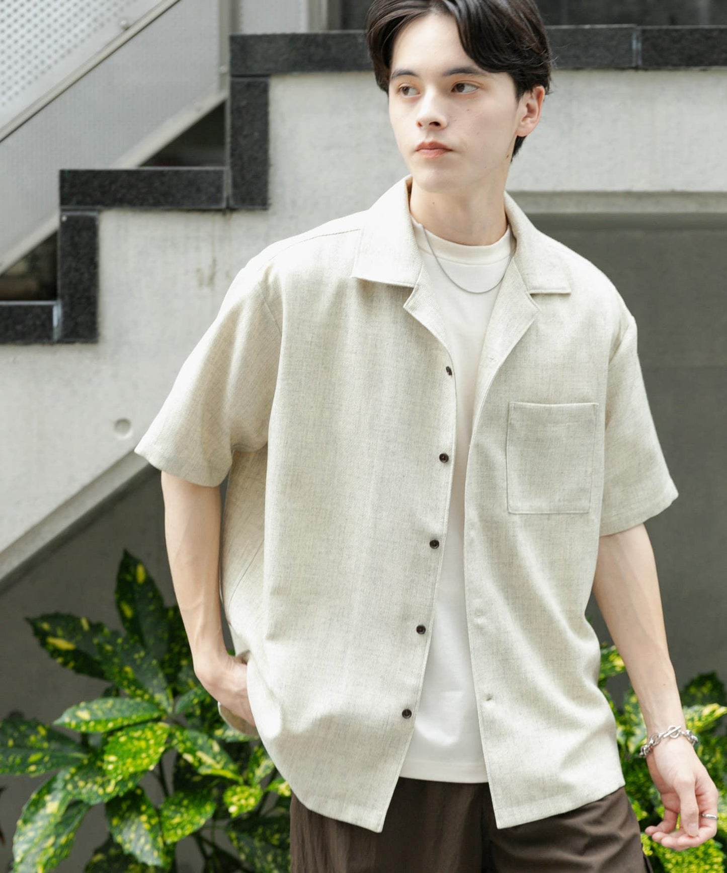 混色開領短袖襯衫