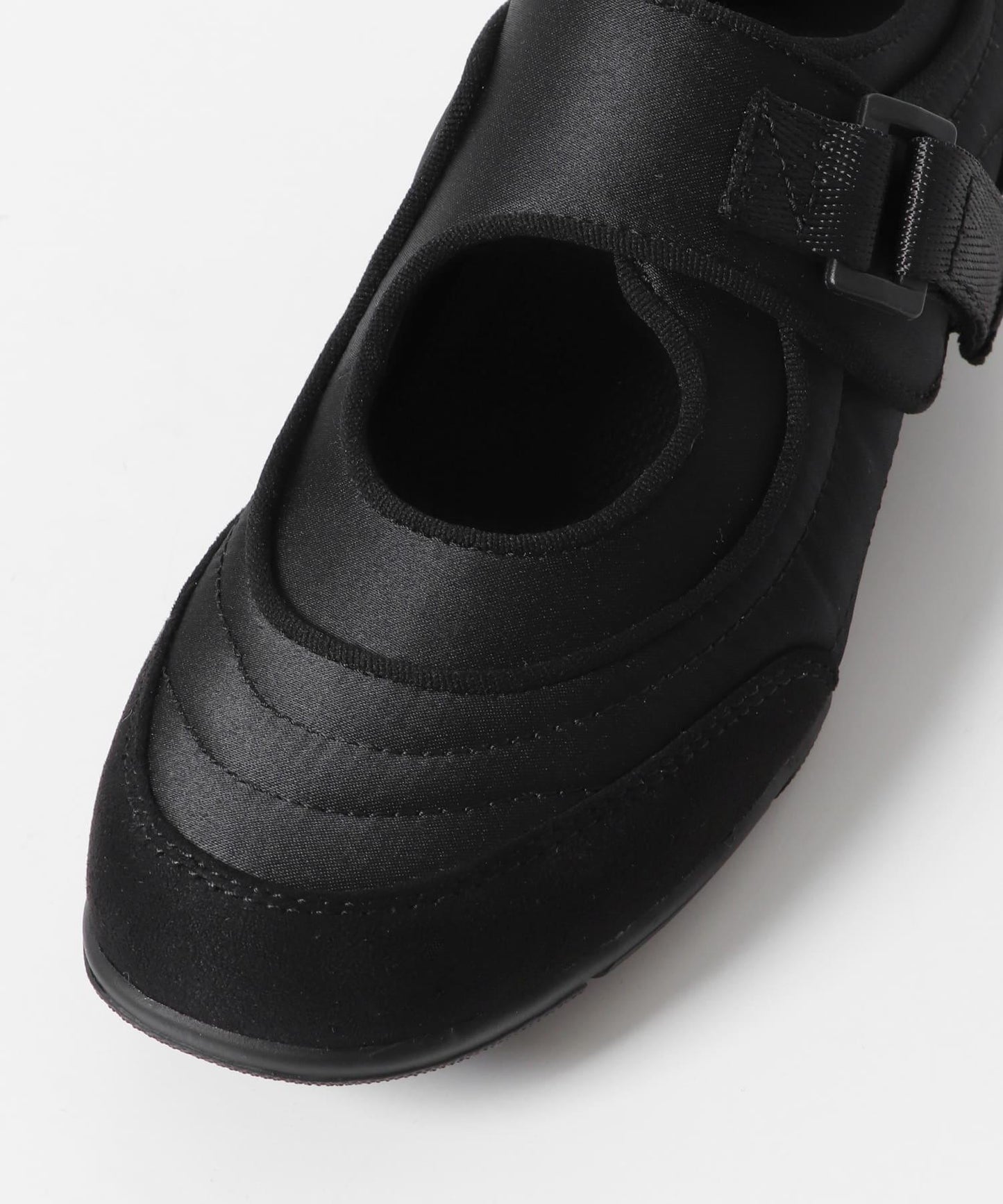 抗菌防臭瑪麗珍運動鞋