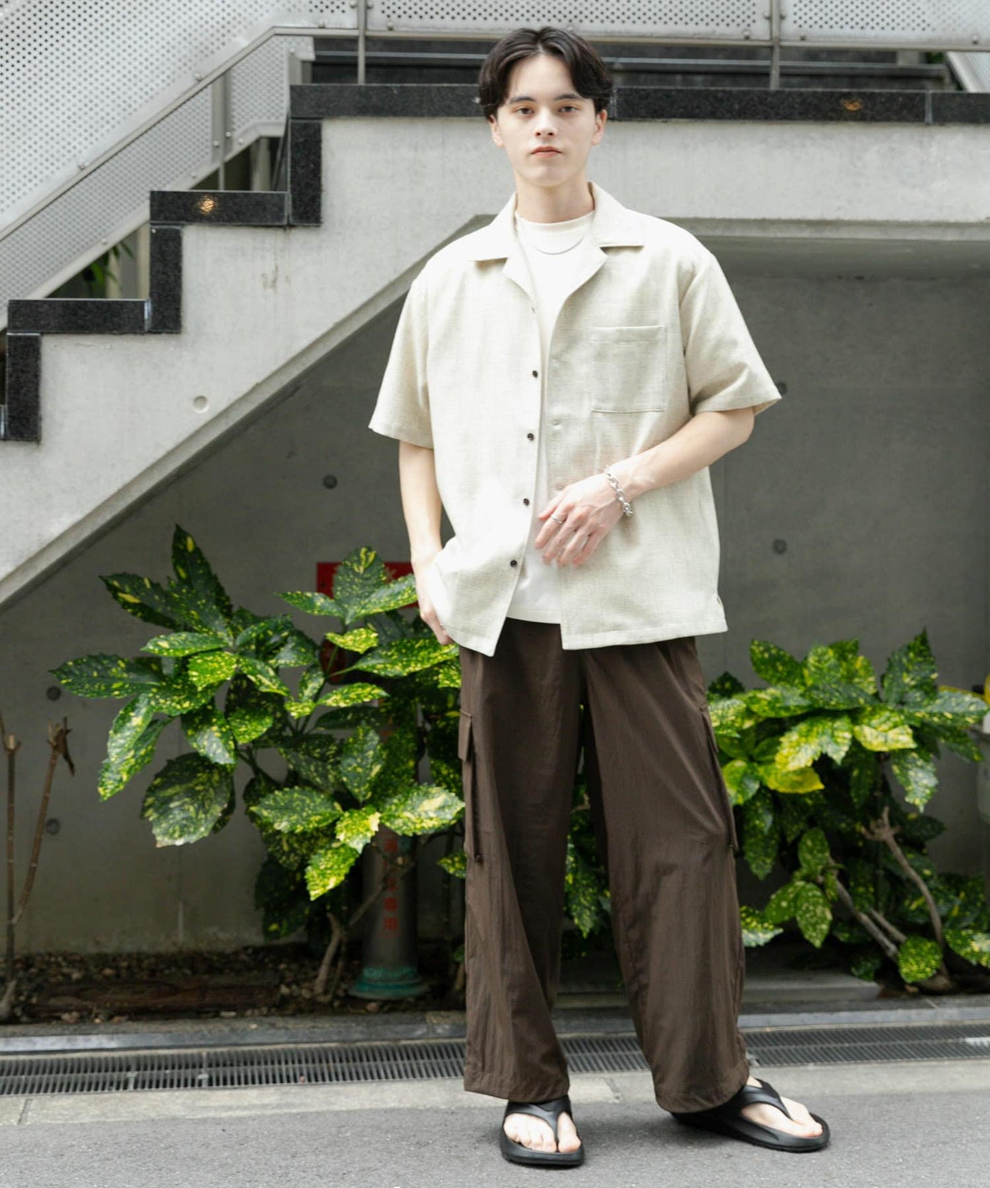 混色開領短袖襯衫