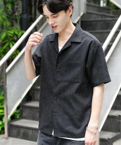 混色開領短袖襯衫