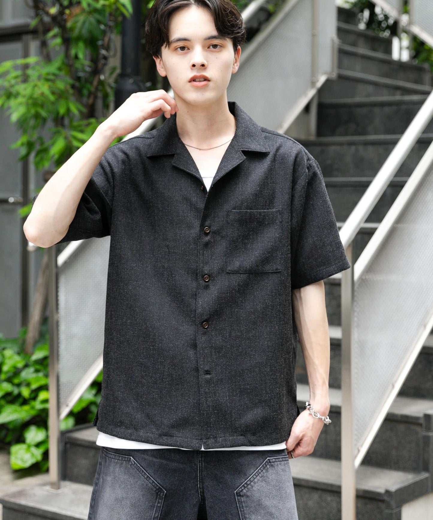 混色開領短袖襯衫