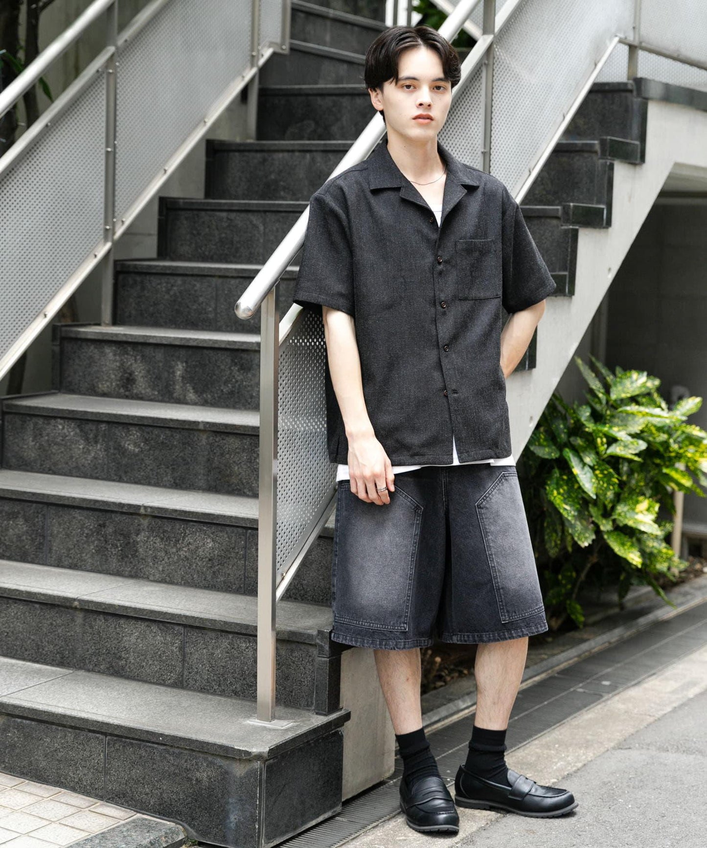 混色開領短袖襯衫