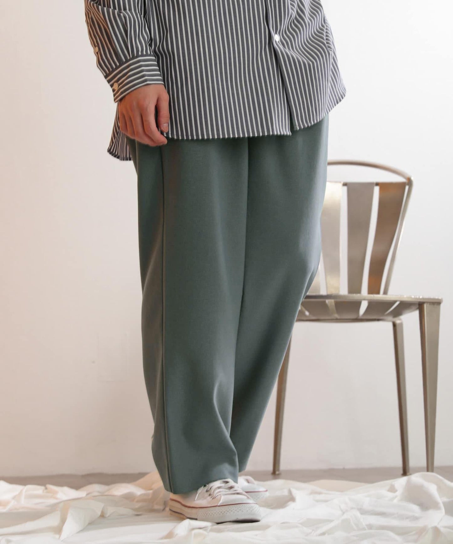 羊毛感雙褶寬腿褲