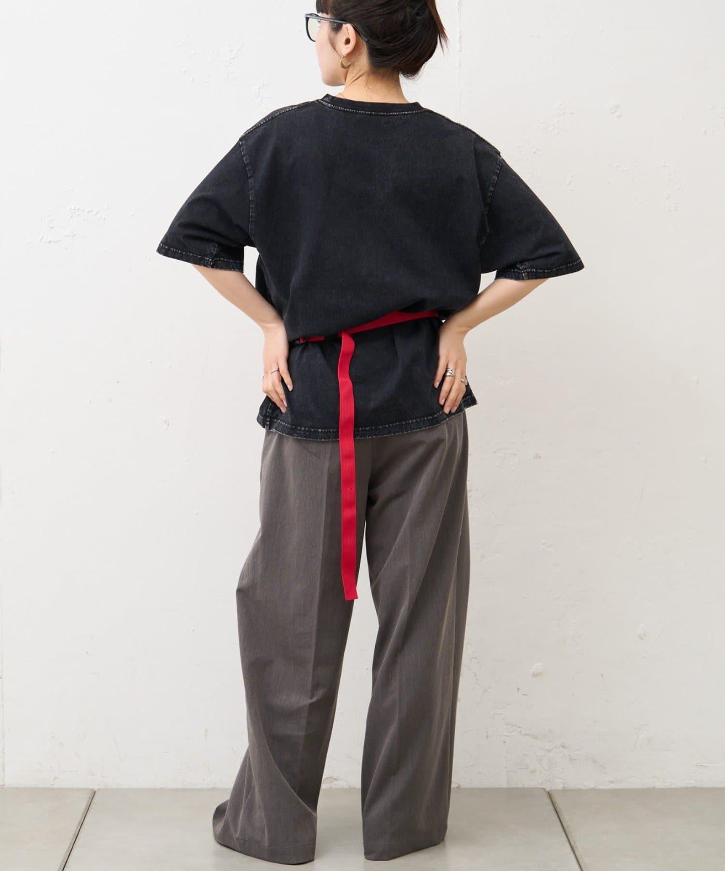 【男女通用】酸洗標誌T恤