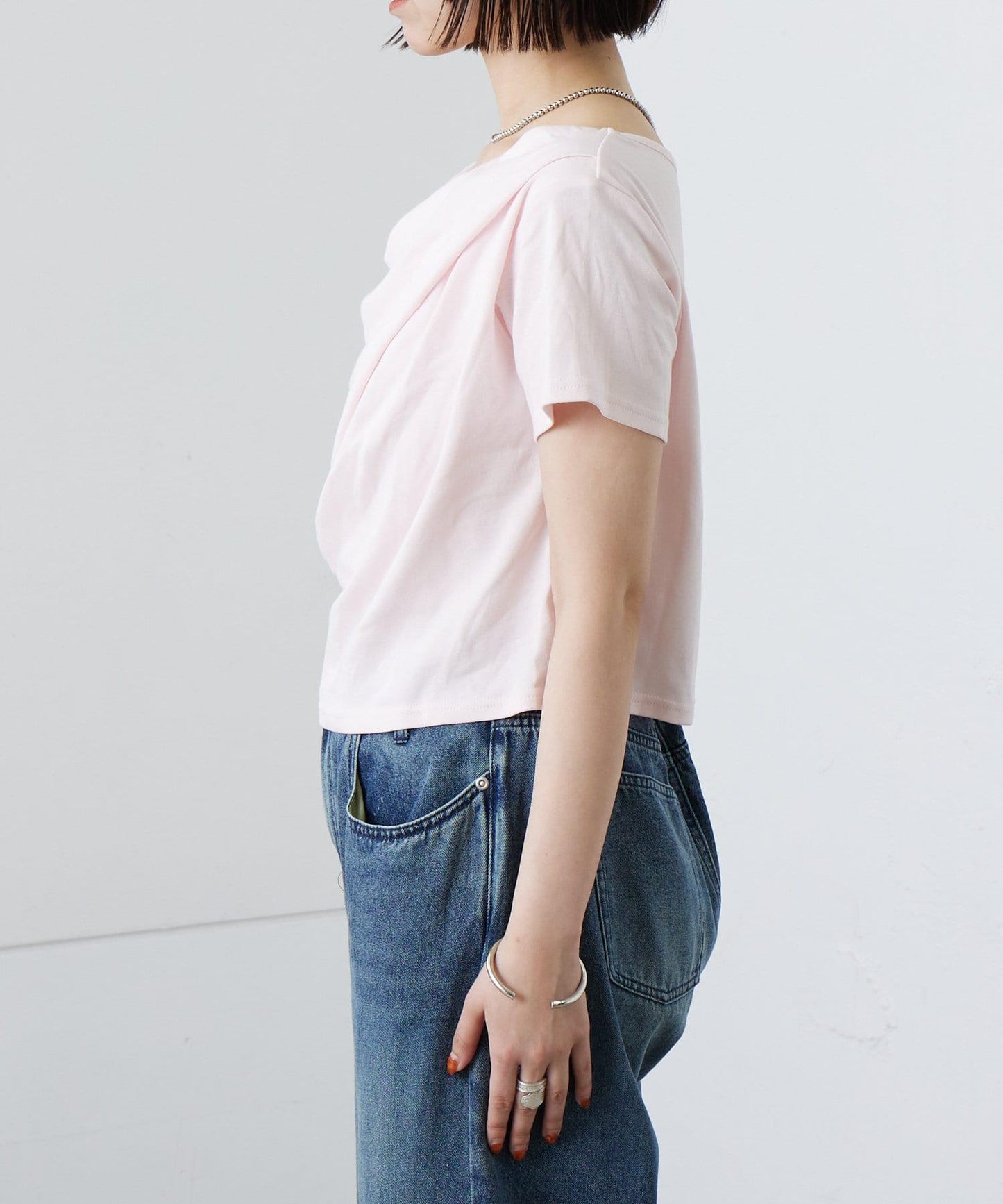 mystic 露肩設計T恤