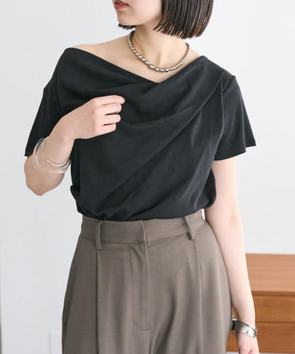 mystic 露肩設計T恤