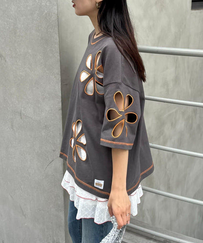 【HELLO.SANFRANCISCO】花朵剪裁寬鬆T恤