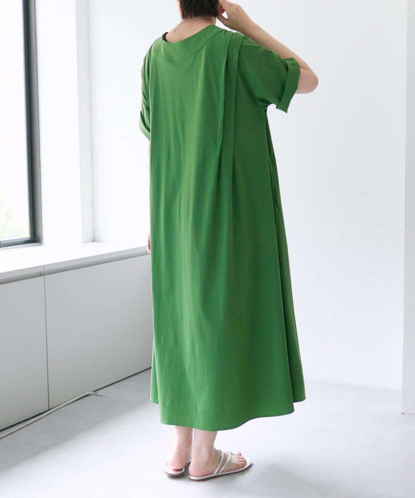 ear PAPILLONNER 前後設計 NEW 連衣裙