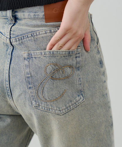Chico 口袋刺繡緊身微喇牛仔褲