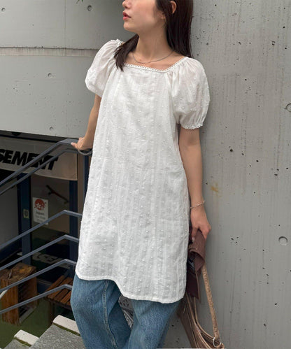 Discoat umm. 多比織點短袖迷你連衣裙