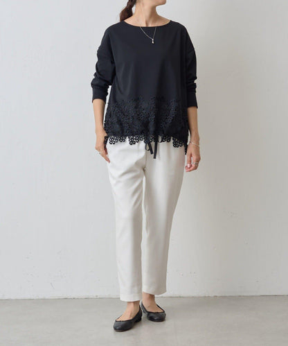 下襬蕾絲修身T恤