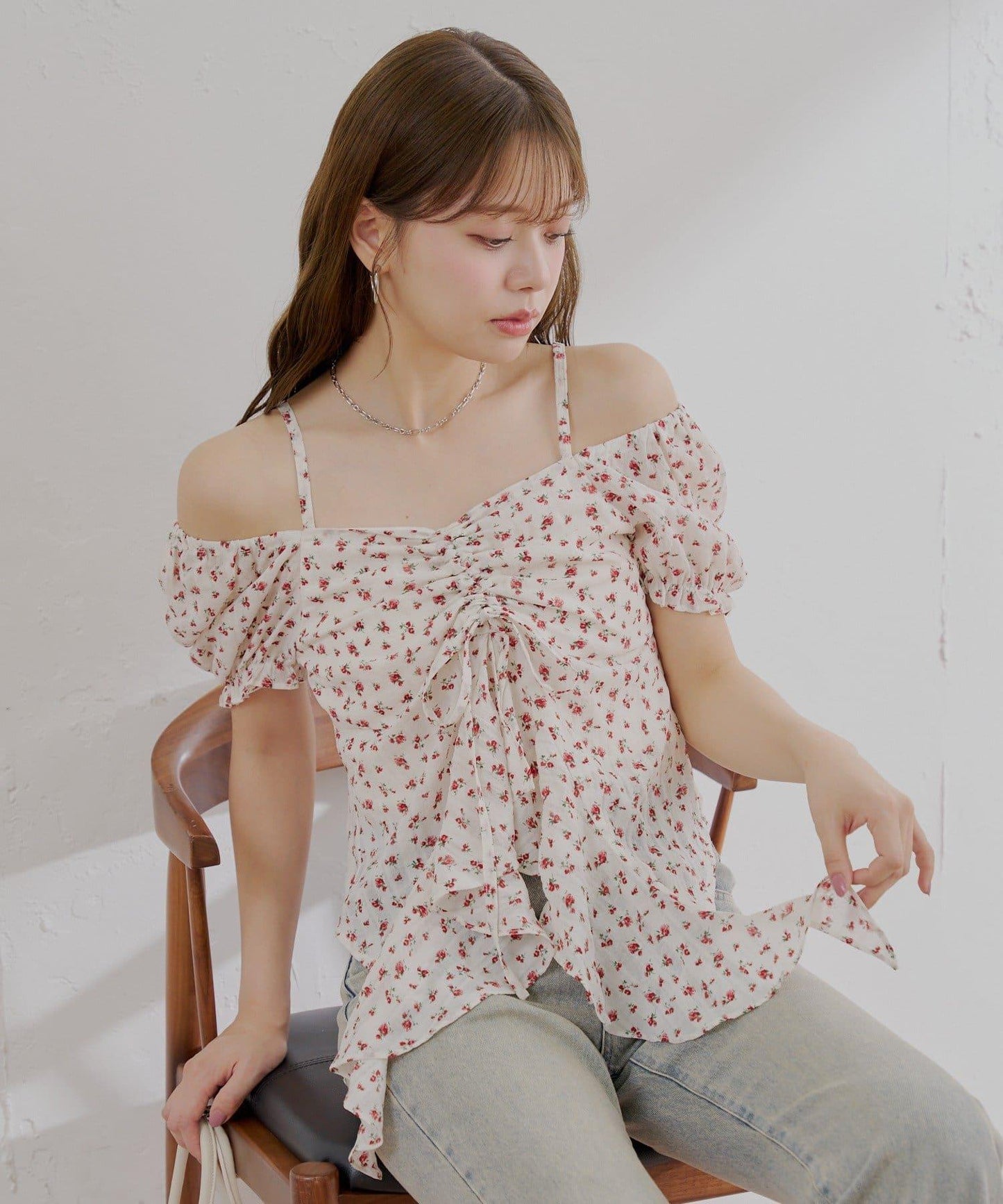 2way泡泡袖下垂荷葉邊上衣