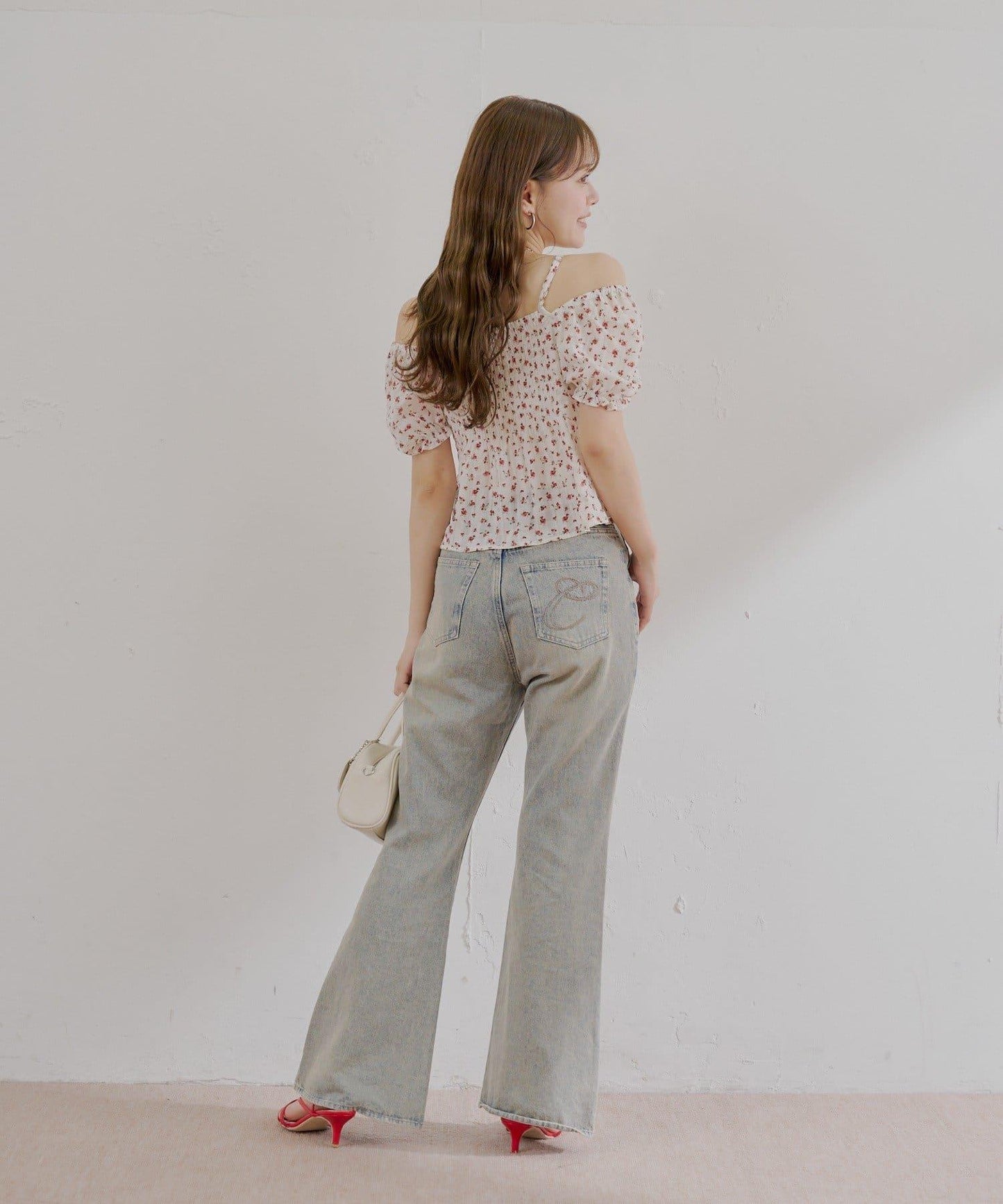 2way泡泡袖下垂荷葉邊上衣