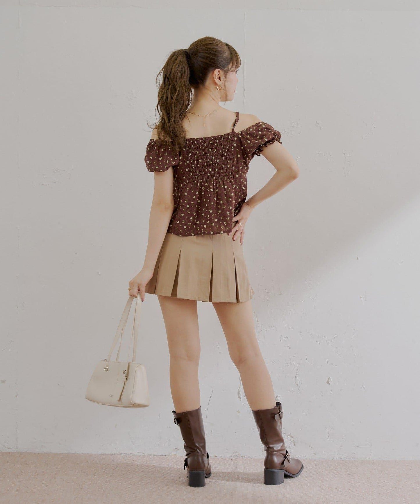 2way泡泡袖下垂荷葉邊上衣