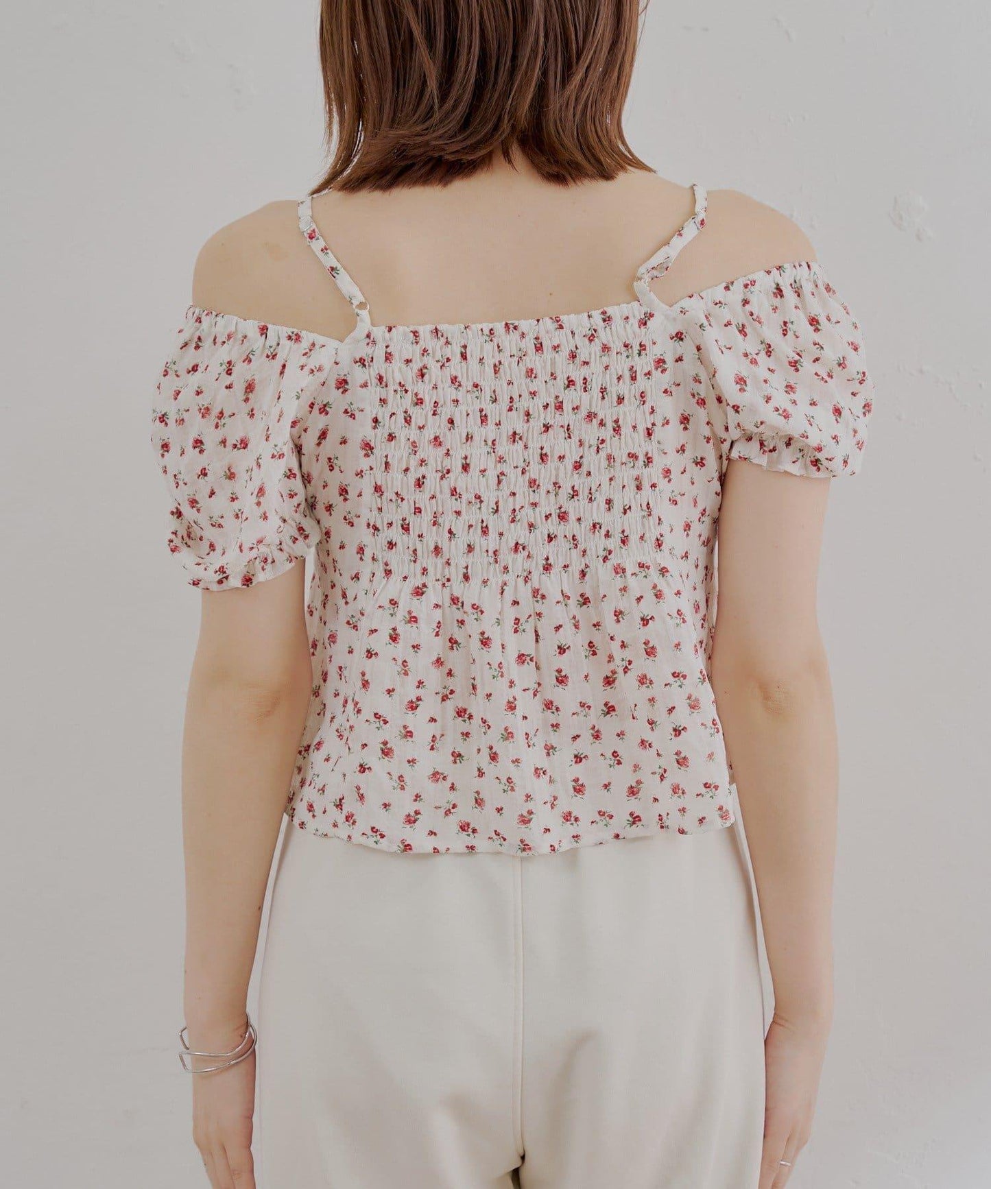 2way泡泡袖下垂荷葉邊上衣