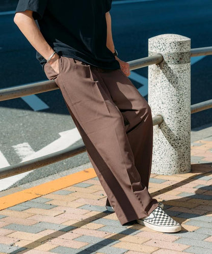 Reflax 功能性材料 寬鬆剪裁 輕鬆 休閒褲