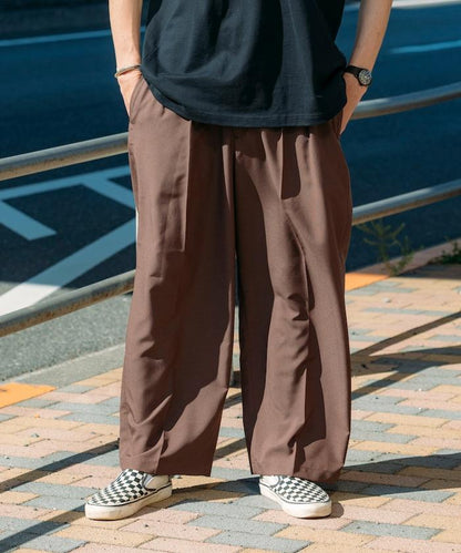 Reflax 功能性材料 寬鬆剪裁 輕鬆 休閒褲