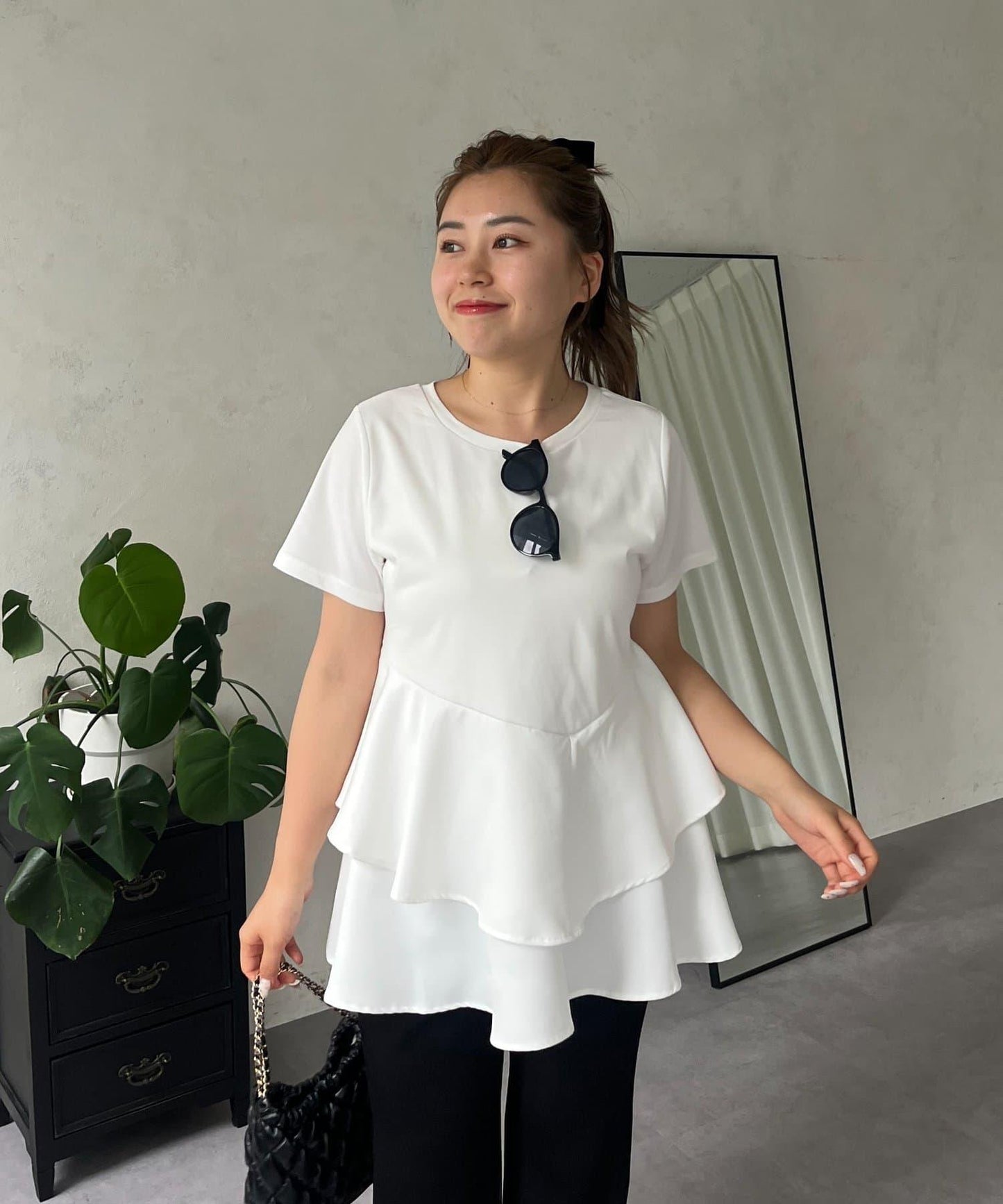 【MOMO】不對稱荷葉邊拼接荷葉邊T恤