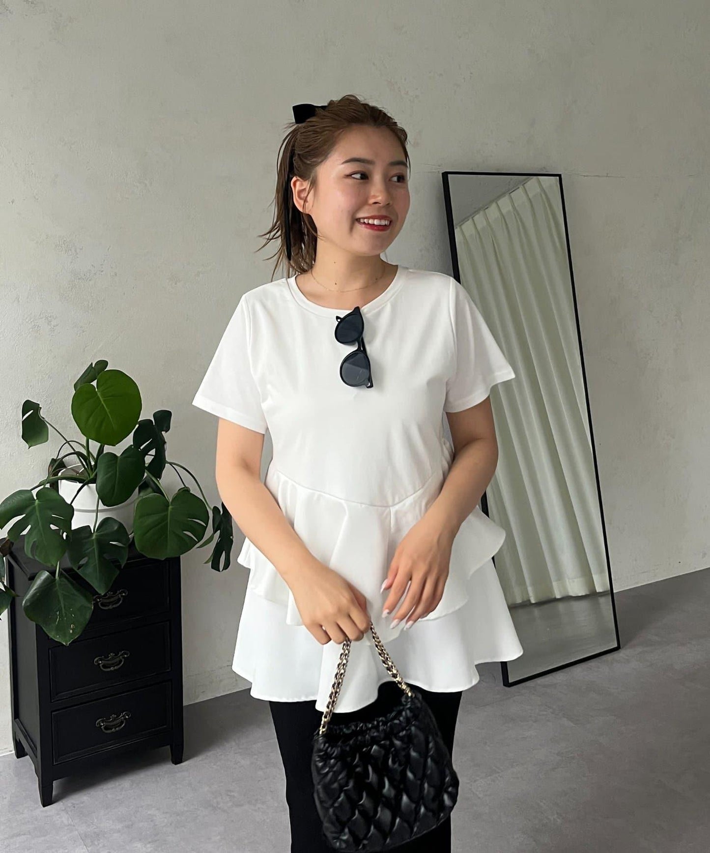 【MOMO】不對稱荷葉邊拼接荷葉邊T恤