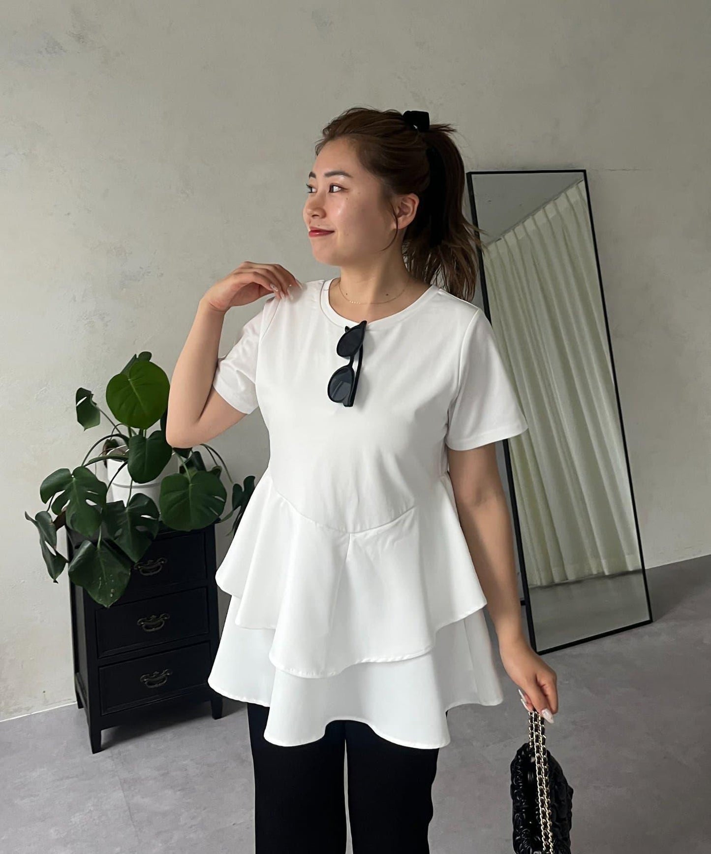 【MOMO】不對稱荷葉邊拼接荷葉邊T恤