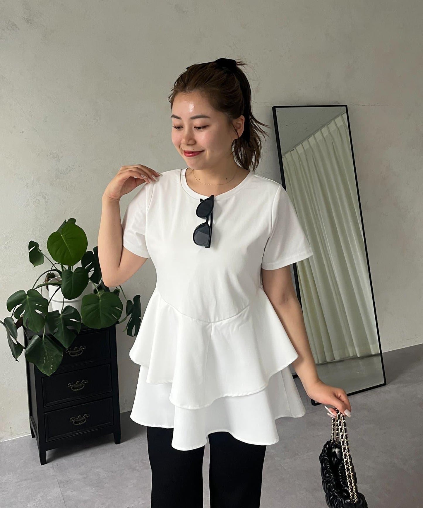 【MOMO】不對稱荷葉邊拼接荷葉邊T恤