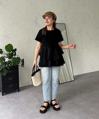 【MOMO】不對稱荷葉邊拼接荷葉邊T恤