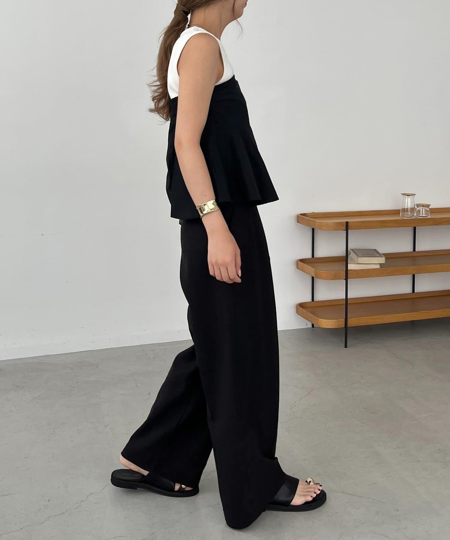 CAPRICIEUX LE'MAGE 內搭套裝 荷葉下襬設計 束胸上衣