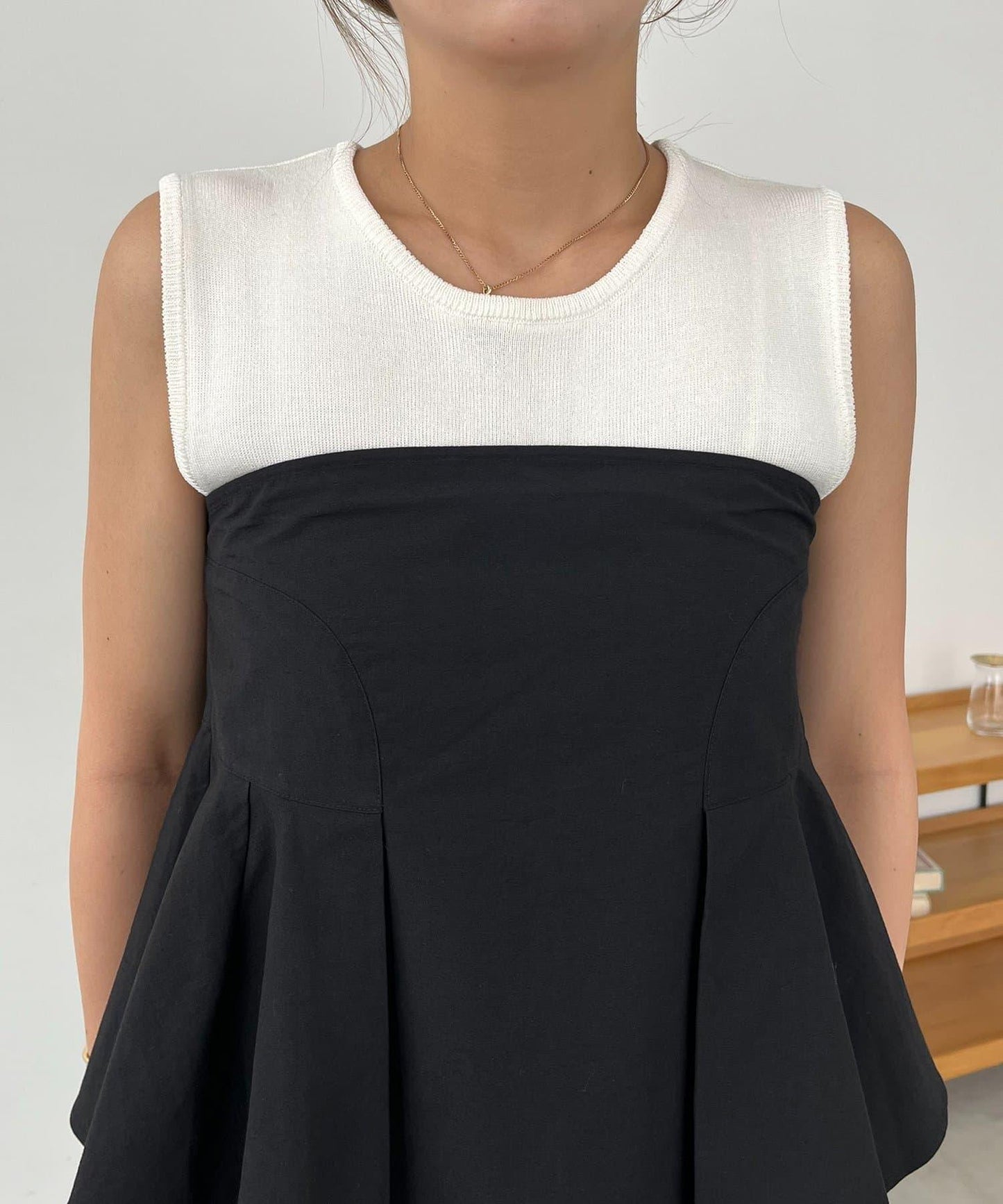 CAPRICIEUX LE'MAGE 內搭套裝 荷葉下襬設計 束胸上衣