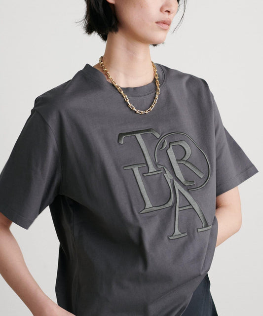 厚重LOGO刺繡T恤