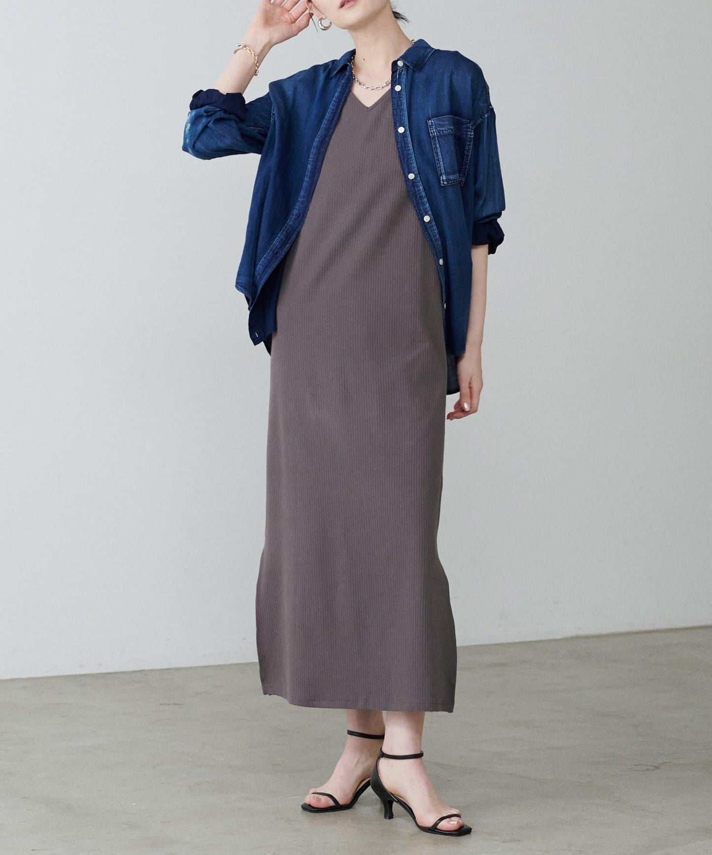 前後2WAY側開衩T恤連衣裙