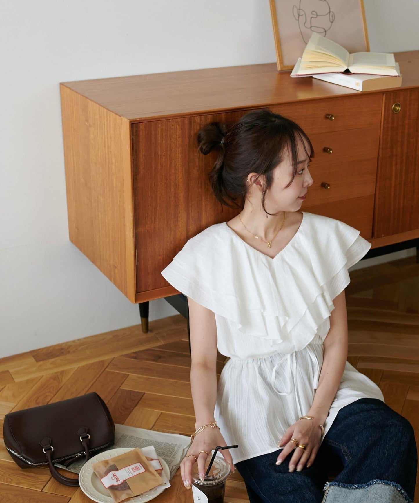 荷葉邊束腰 抓褶設計 長款襯衫