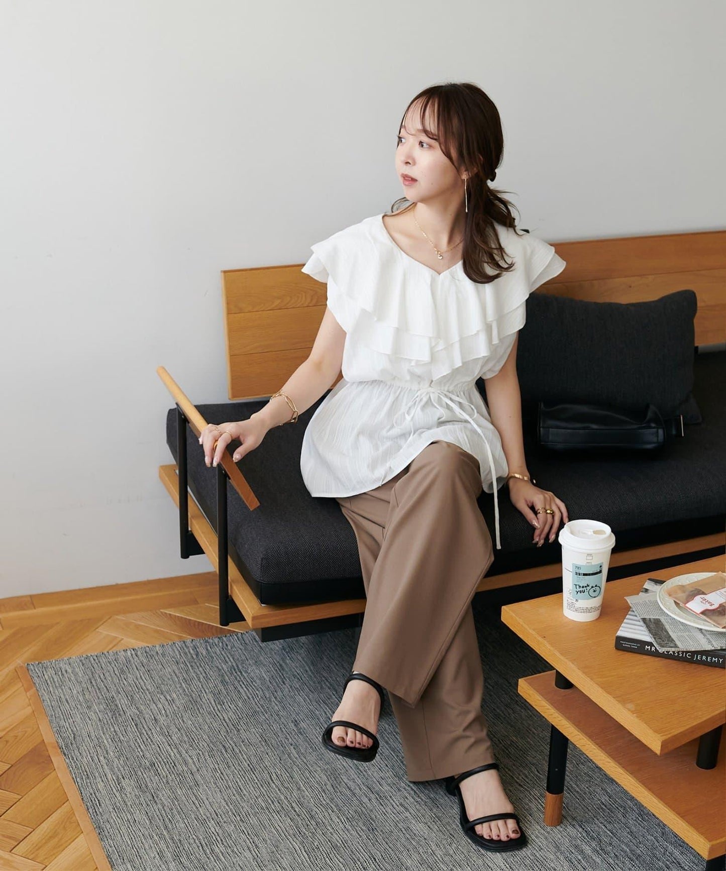 荷葉邊束腰 抓褶設計 長款襯衫