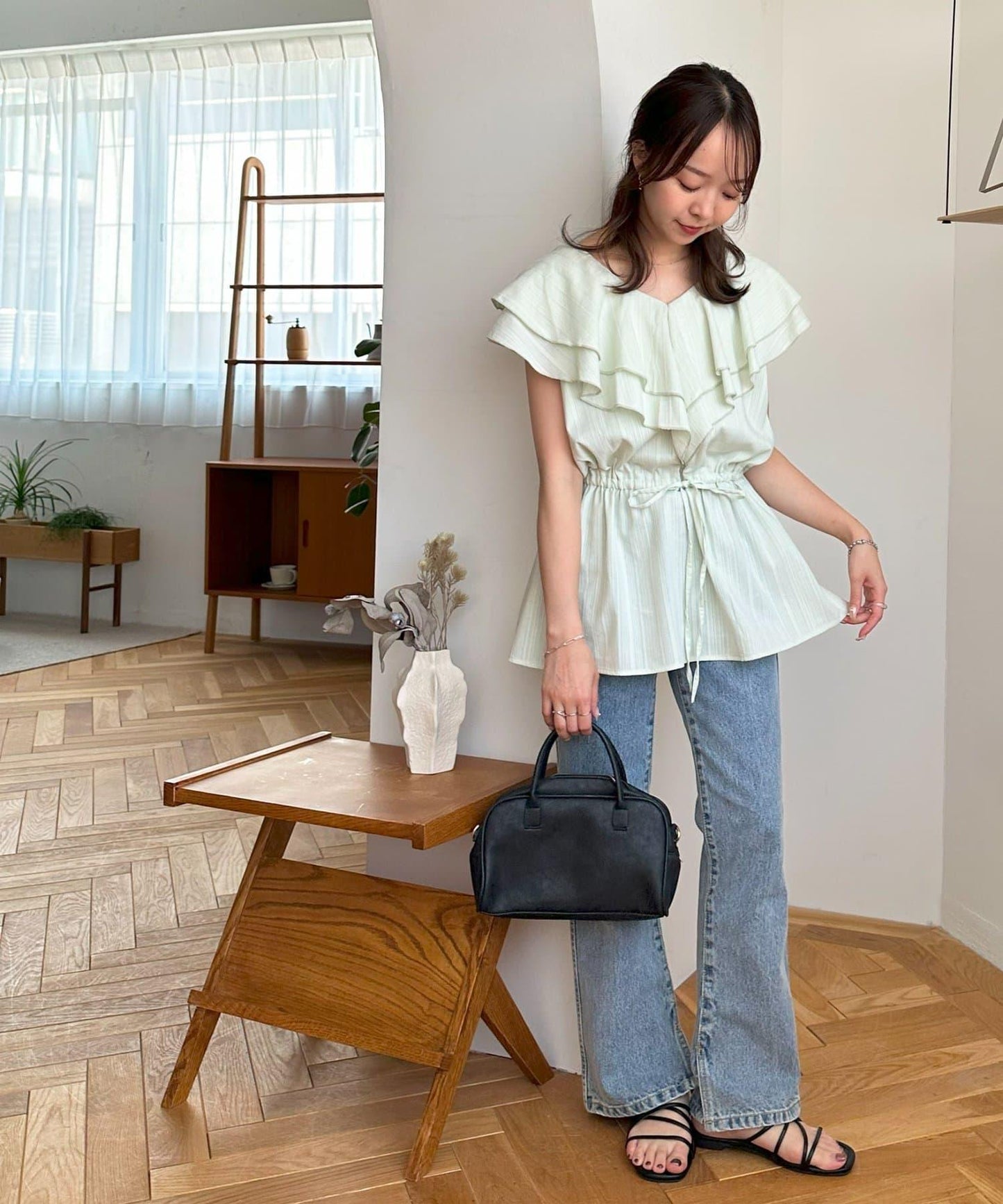 荷葉邊束腰 抓褶設計 長款襯衫