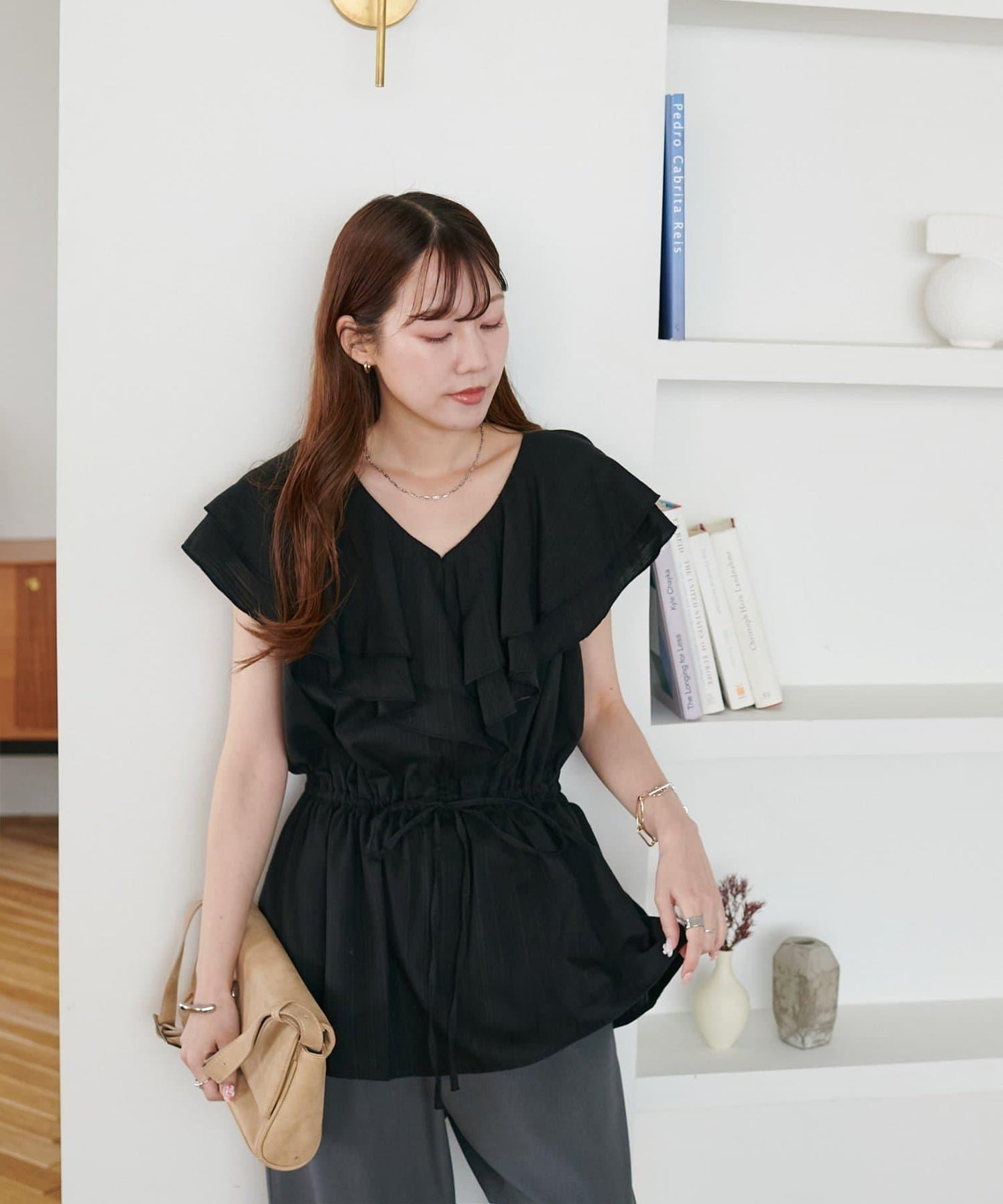 荷葉邊束腰 抓褶設計 長款襯衫