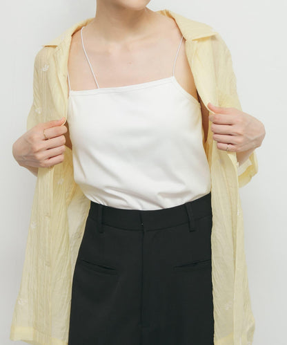 不對稱帶胸墊吊帶背心