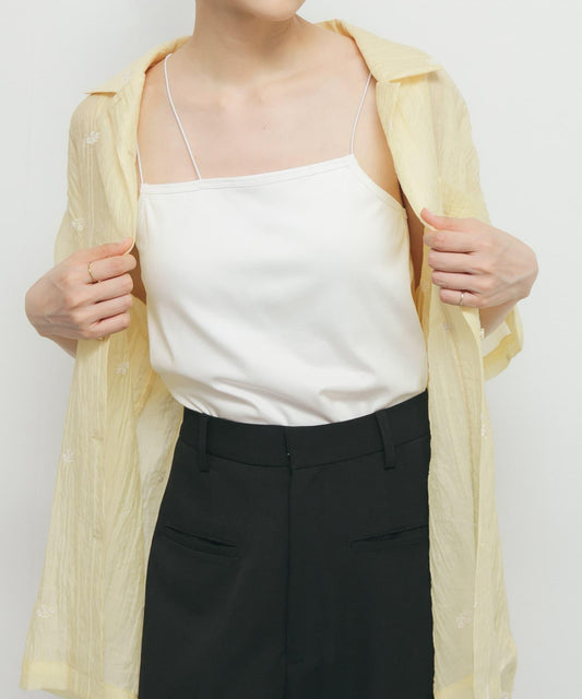 不對稱帶胸墊吊帶背心