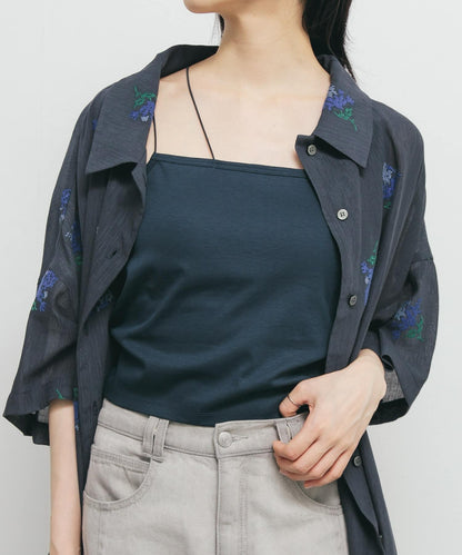 不對稱帶胸墊吊帶背心