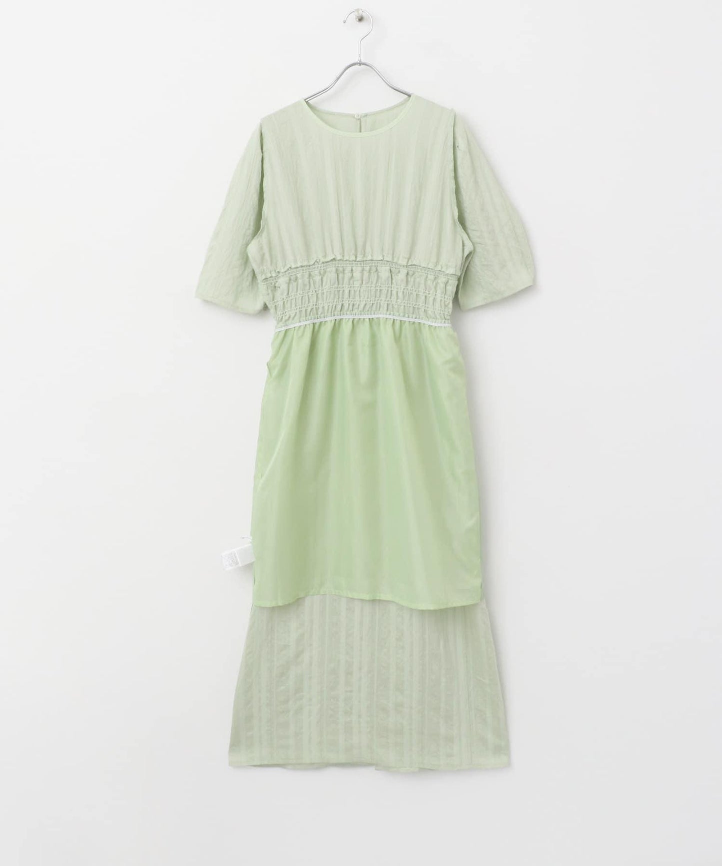 荷葉邊褶皺拼接連衣裙