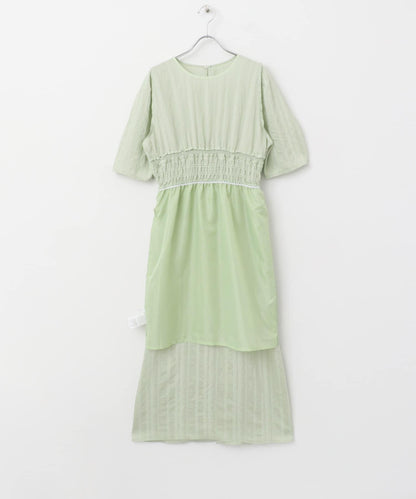 荷葉邊褶皺拼接連衣裙