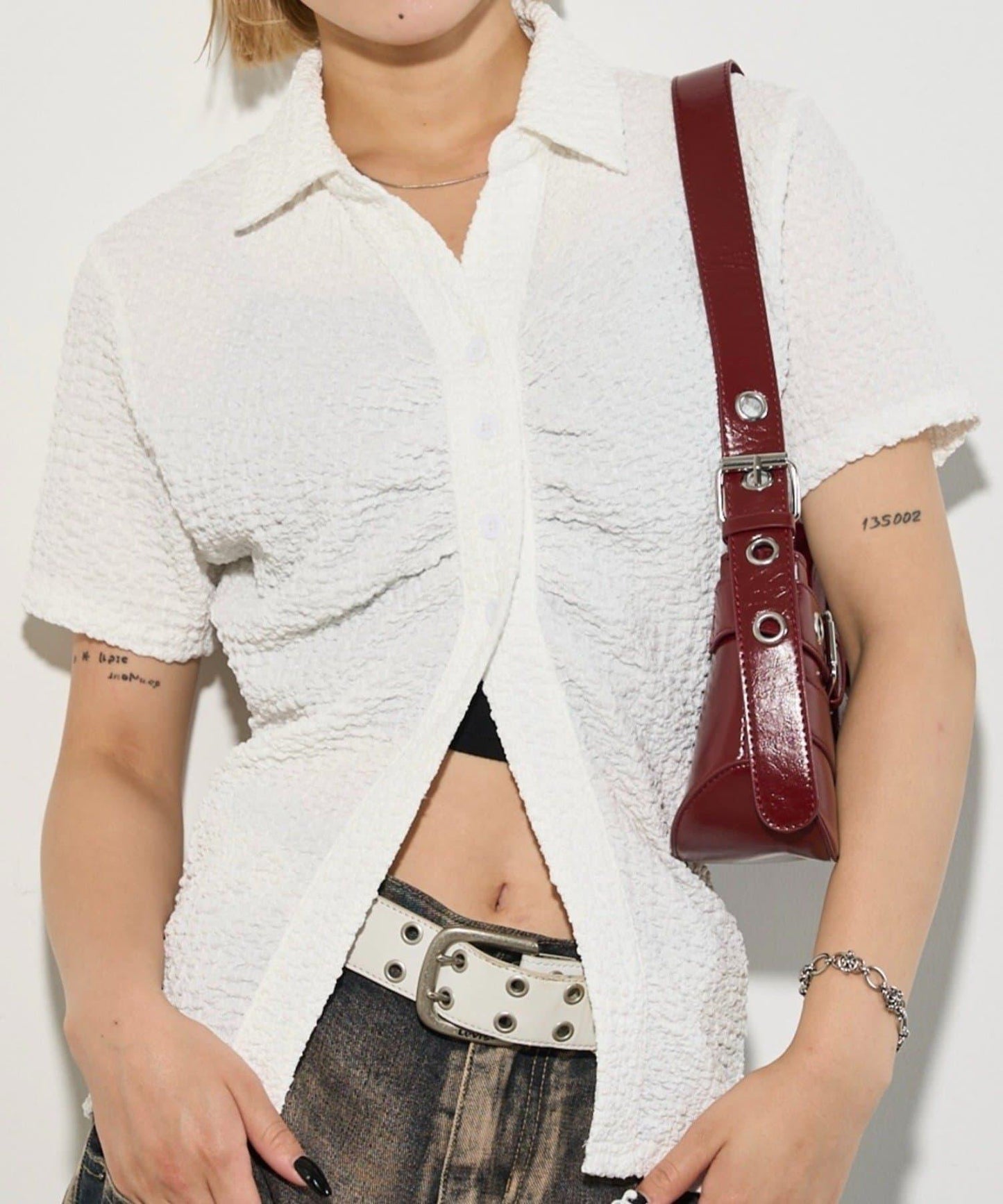 立體褶皺設計 聚攏褶飾 襯衫