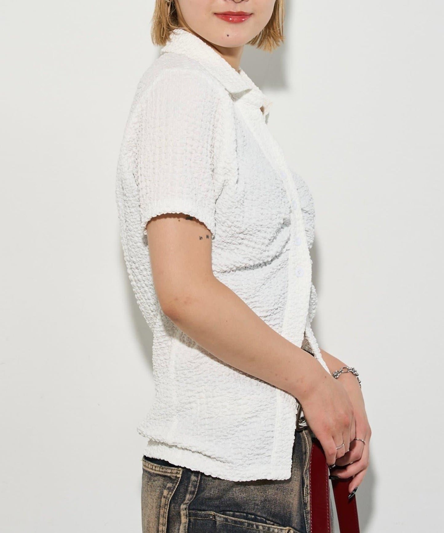 立體褶皺設計 聚攏褶飾 襯衫