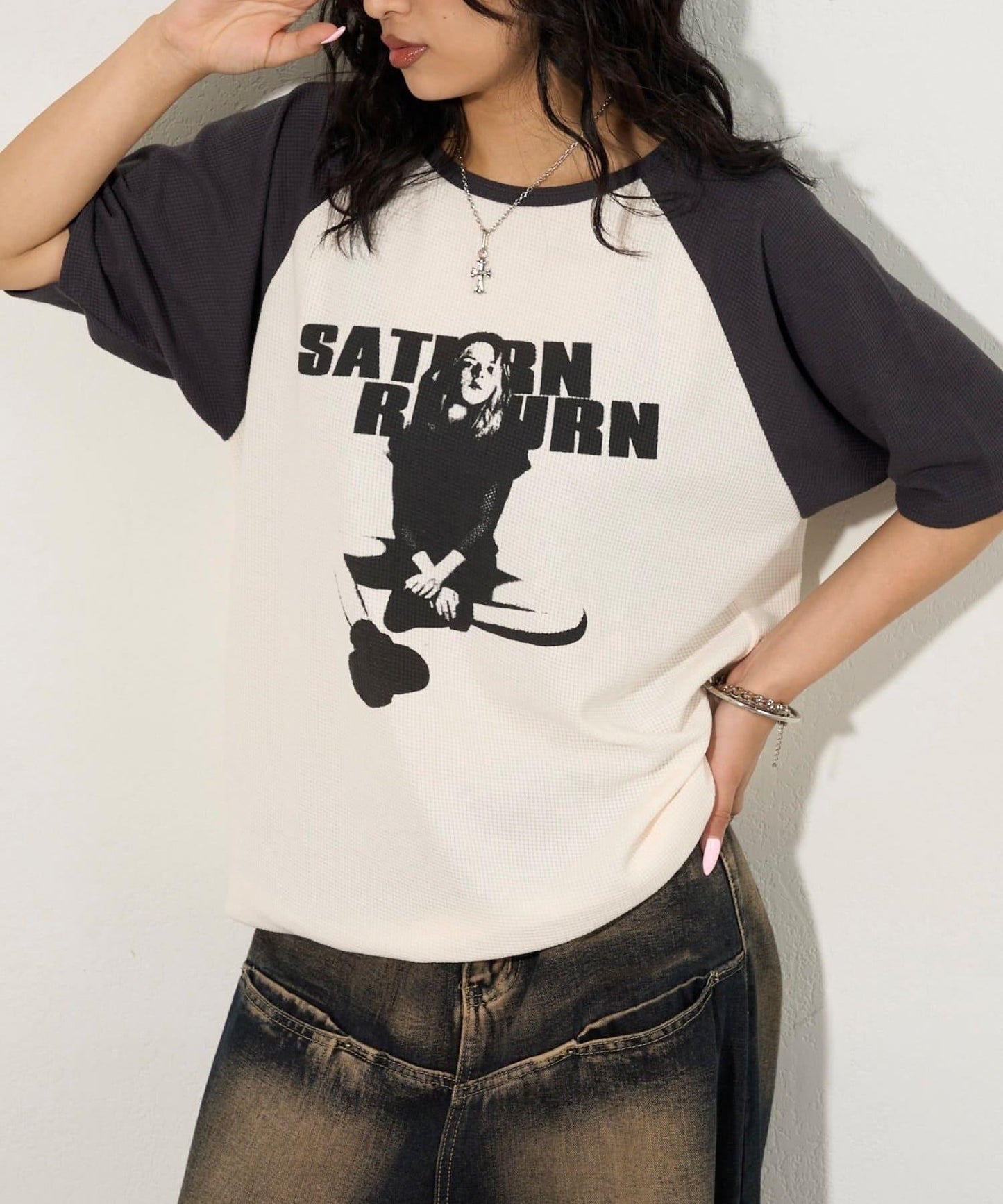 夏洛特華夫爾圓領拉格朗半袖T恤