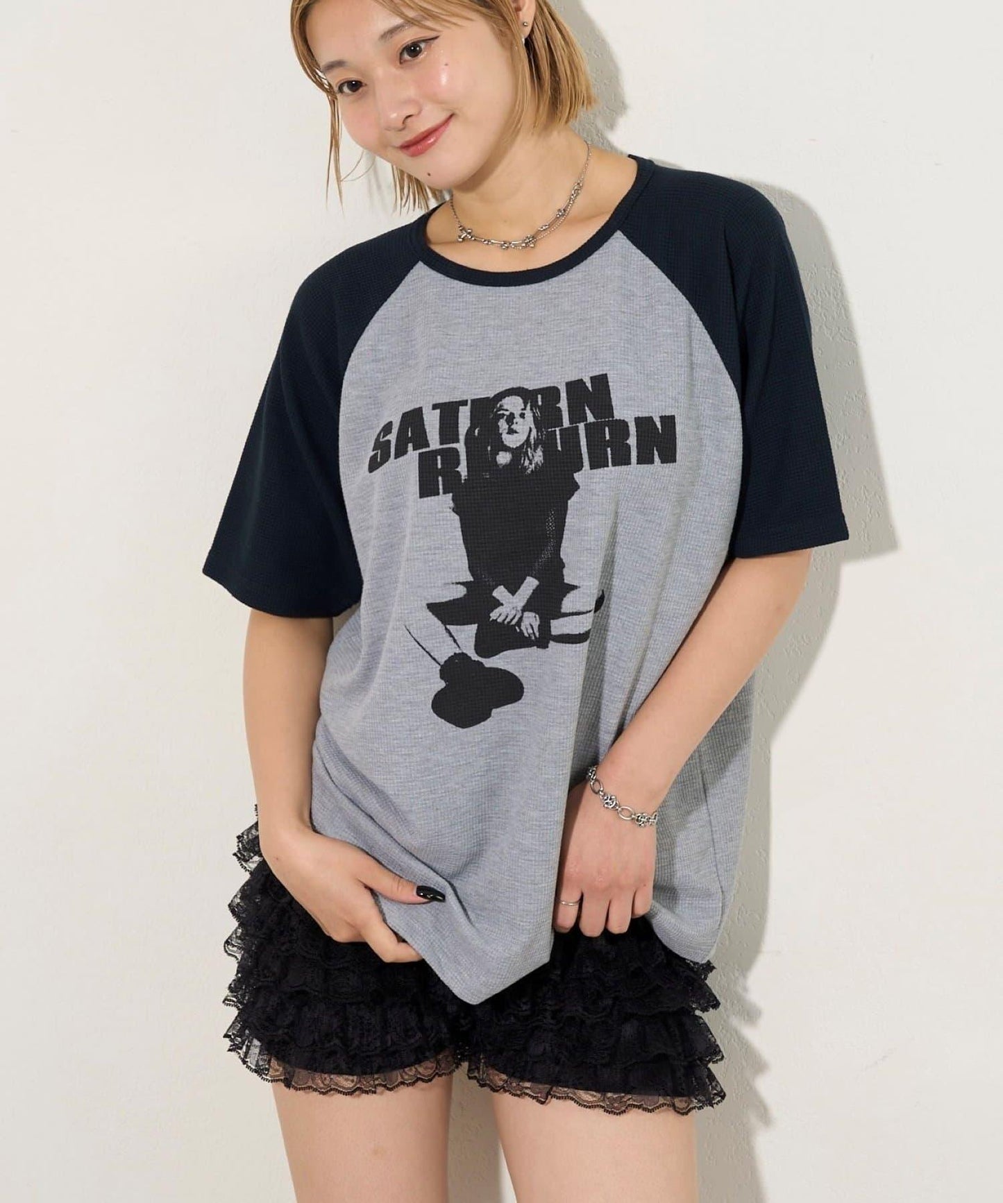 夏洛特華夫爾圓領拉格朗半袖T恤