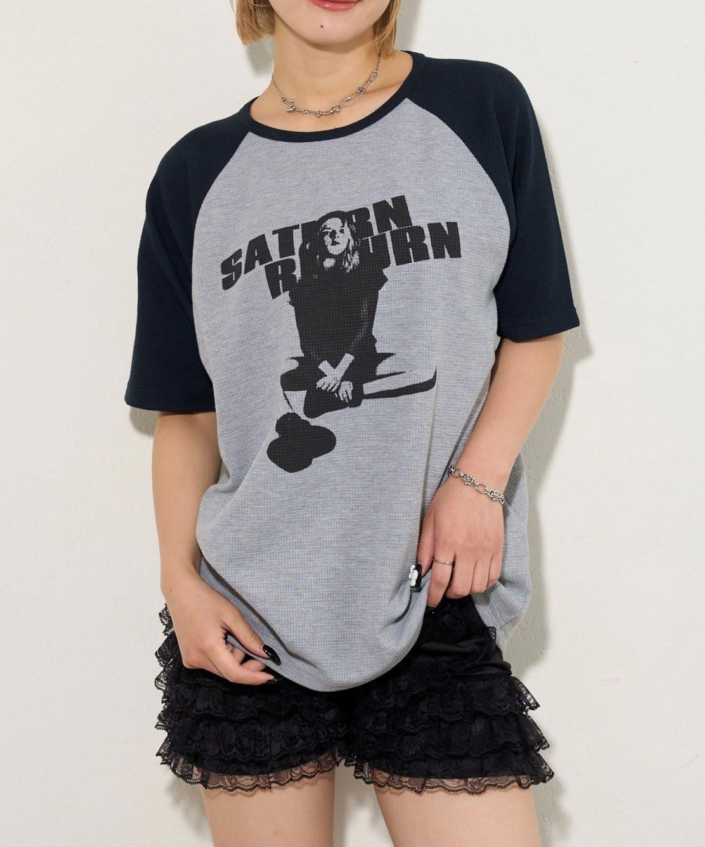 夏洛特華夫爾圓領拉格朗半袖T恤