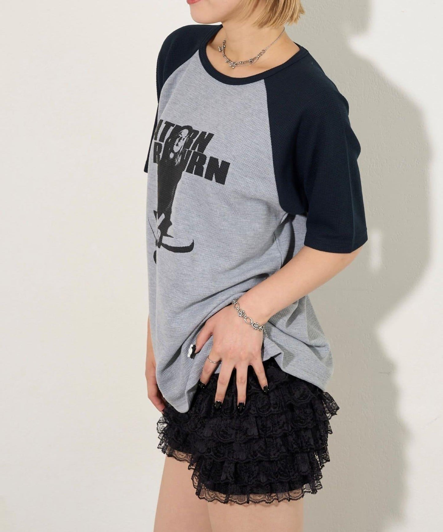 夏洛特華夫爾圓領拉格朗半袖T恤